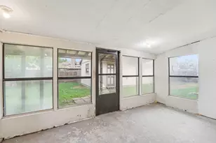 1800 Cedarlawn St, Taylor, TX 76574 - Photo 15