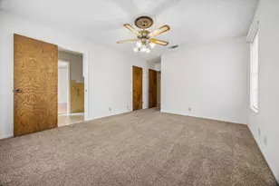 3910 McNeil Dr, Austin, TX 78727 - Photo 17