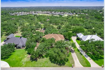 104 E Rustle Cove, Georgetown, TX 78628 - Photo 37