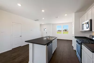 303 El Seibo Lane, Bastrop, TX 78602 - Photo 11