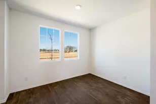 303 El Seibo Ln, Bastrop, TX 78602 - Photo 7