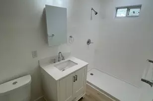 2104 Enfield Rd, Austin, TX 78703 - Photo 13