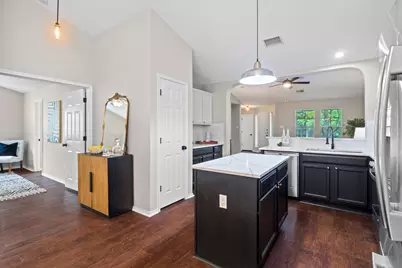 1042 Monadale Trail, Round Rock, TX 78664 - Photo 19