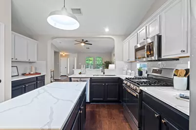 1042 Monadale Trail, Round Rock, TX 78664 - Photo 11