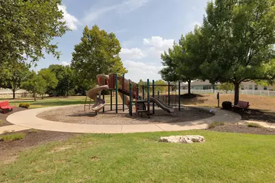 1042 Monadale Trail, Round Rock, TX 78664 - Photo 37
