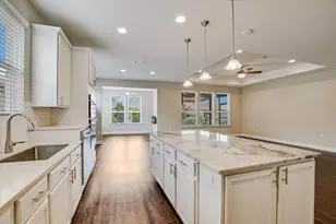 210 Rockport St, Georgetown, TX 78633 - Photo 9