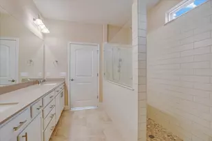 210 Rockport St, Georgetown, TX 78633 - Photo 15