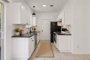 4501 Whispering Valley Dr, Austin, TX 78727 - Photo 7