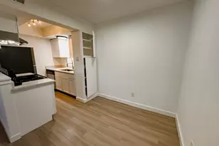 4500 Witham Ln, Austin, TX 78745 - Photo 9