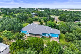 313 Lagoon Loop, Horseshoe Bay, TX 78657 - Photo 15
