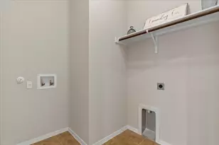 123 Saranac Dr, Elgin, TX 78621 - Photo 23