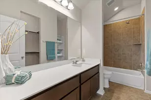 123 Saranac Dr, Elgin, TX 78621 - Photo 17