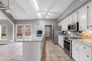 4212 Ballylough Ln, College Station, TX 77845 - Photo 15