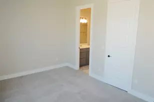 8621 Thompson Teal Trl, Austin, TX 78744 - Photo 19