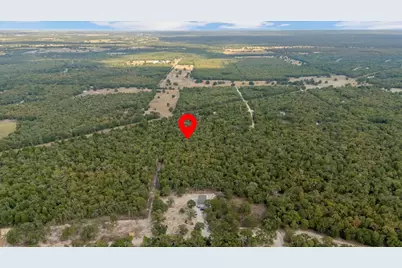 120 Twin Oaks Road, Elgin, TX 78621 - Photo 9