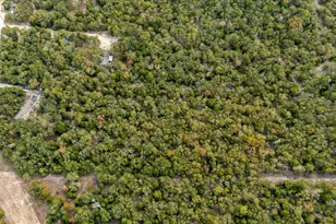 120 Twin Oaks Rd, Elgin, TX 78621 - Photo 11