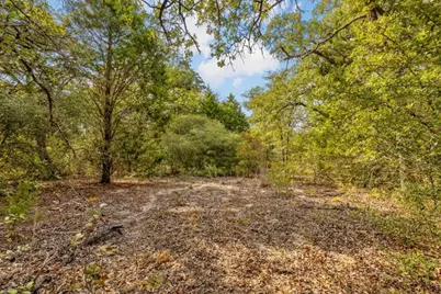 120 Twin Oaks Road, Elgin, TX 78621 - Photo 5