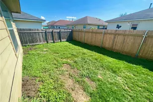 7813 Duber Ln, Austin, TX 78747 - Photo 19