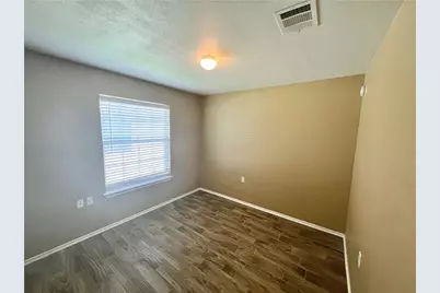 7813 Duber Lane, Austin, TX 78747 - Photo 15