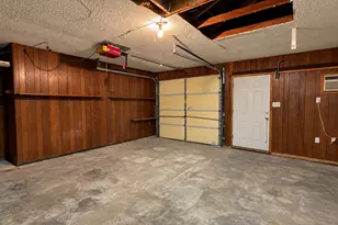 704 Drake Ln, Taylor, TX 76574 - Photo 13
