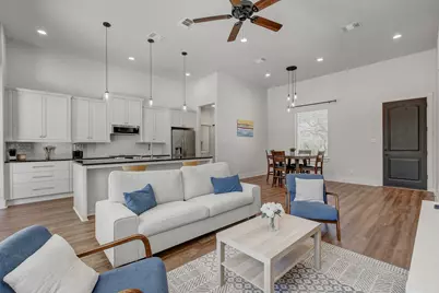 21814 Bluejay Boulevard, Lago Vista, TX 78645 - Photo 3