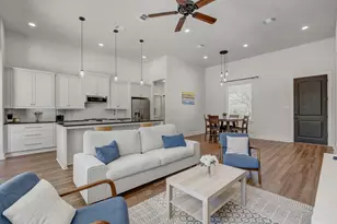 21814 Bluejay Blvd, Lago Vista, TX 78645 - Photo 3