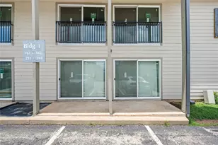 2124 Burton Dr, Austin, TX 78741 - Photo 17