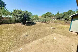 1913 Magazine St, Austin, TX 78727 - Photo 21