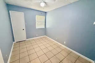 1913 Magazine St, Austin, TX 78727 - Photo 15