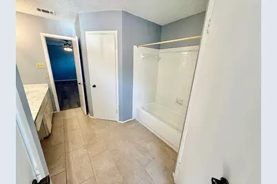 1913 Magazine Street, Austin, TX 78727 - Photo 11