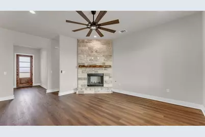 379 Prairie Point Drive, Bertram, TX 78605 - Photo 5
