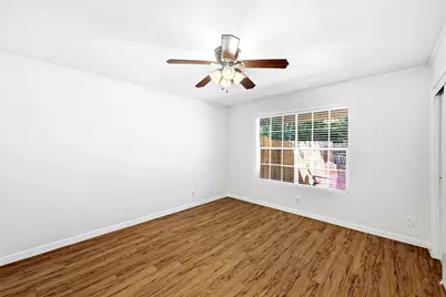 8204 Exmoor Drive #Unit B, Austin, TX 78757 - Photo 17