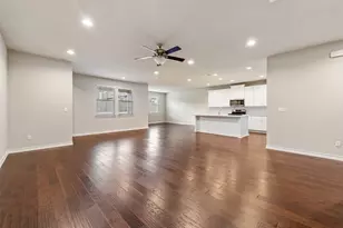 4004 Harbor Point Dr, Pflugerville, TX 78660 - Photo 11