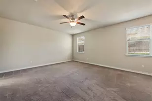 4004 Harbor Point Dr, Pflugerville, TX 78660 - Photo 21