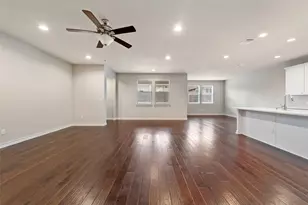 4004 Harbor Point Dr, Pflugerville, TX 78660 - Photo 9