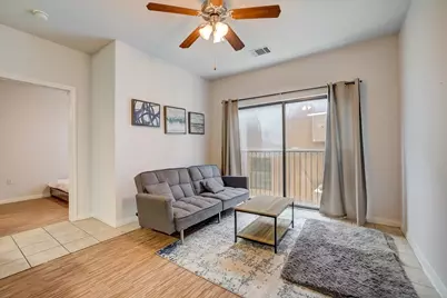 2515 Pearl #312, Austin, TX 78705 - Photo 3