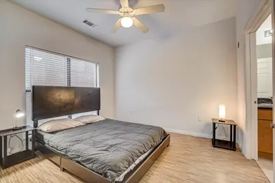 2515 Pearl #312, Austin, TX 78705 - Photo 5