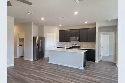 112 Capella Way, Hutto, TX 78634 - Photo 3