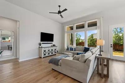 8324 Looksee Lane, Austin, TX 78744 - Photo 13