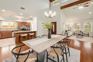 12020 Carmel Park Ln, Austin, TX 78727 - Photo 9