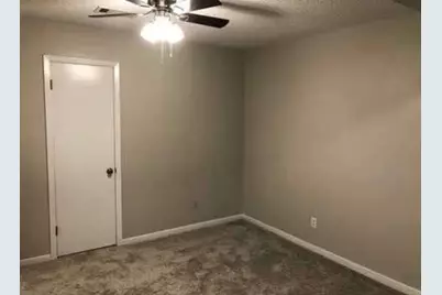 145 Henna, Bertram, TX 78605 - Photo 5