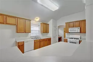 2624 Century Park Blvd, Austin, TX 78727 - Photo 11