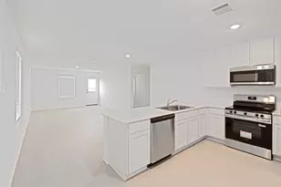336 Cowpoke Dr, Jarrell, TX 76537 - Photo 5