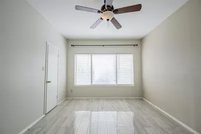 806 W 24th Street #236, Austin, TX 78705 - Photo 11