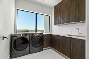 1702 Moonlight Trce, Spicewood, TX 78669 - Photo 25