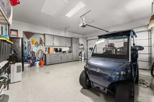 8 Hightrail Way, The Hills, TX 78738 - Photo 13