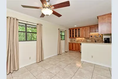 407 E 45th Street #210, Austin, TX 78751 - Photo 3