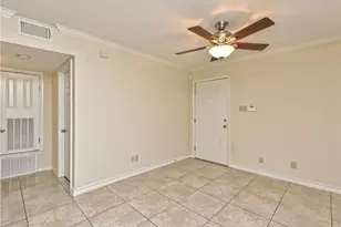 407 E 45th St, Austin, TX 78751 - Photo 7