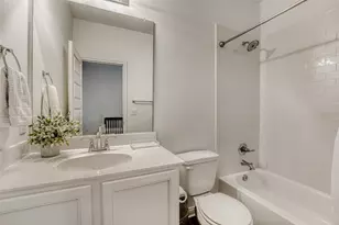 8007 Mellencamp Dr, Austin, TX 78744 - Photo 17