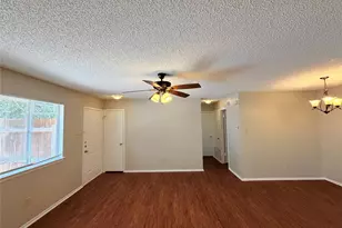 12102 Arrowwood Dr, Austin, TX 78727 - Photo 7